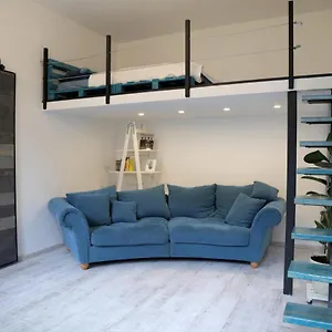 Apartament Sweety Blue Near Oktogon, Budapesta